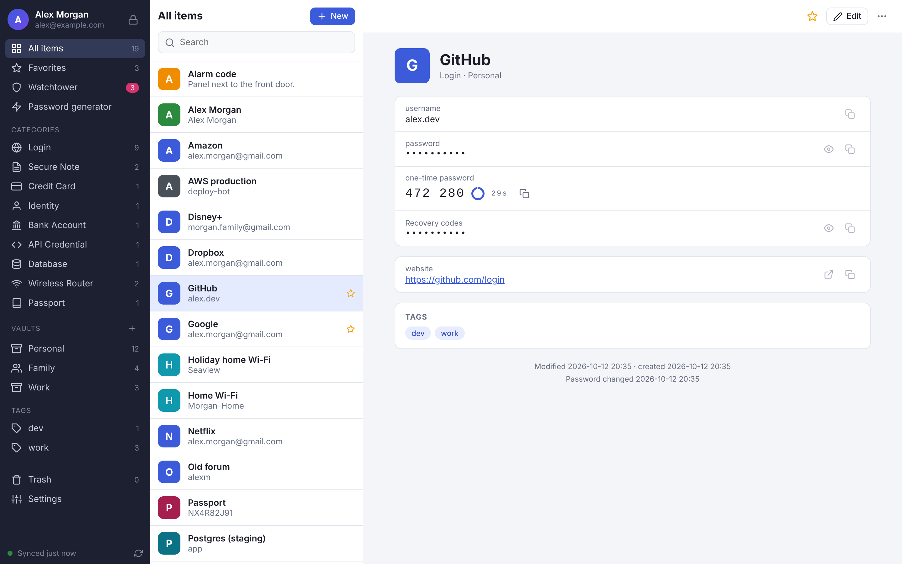 Screenshot of 2Secret: Item details with a live one-time code